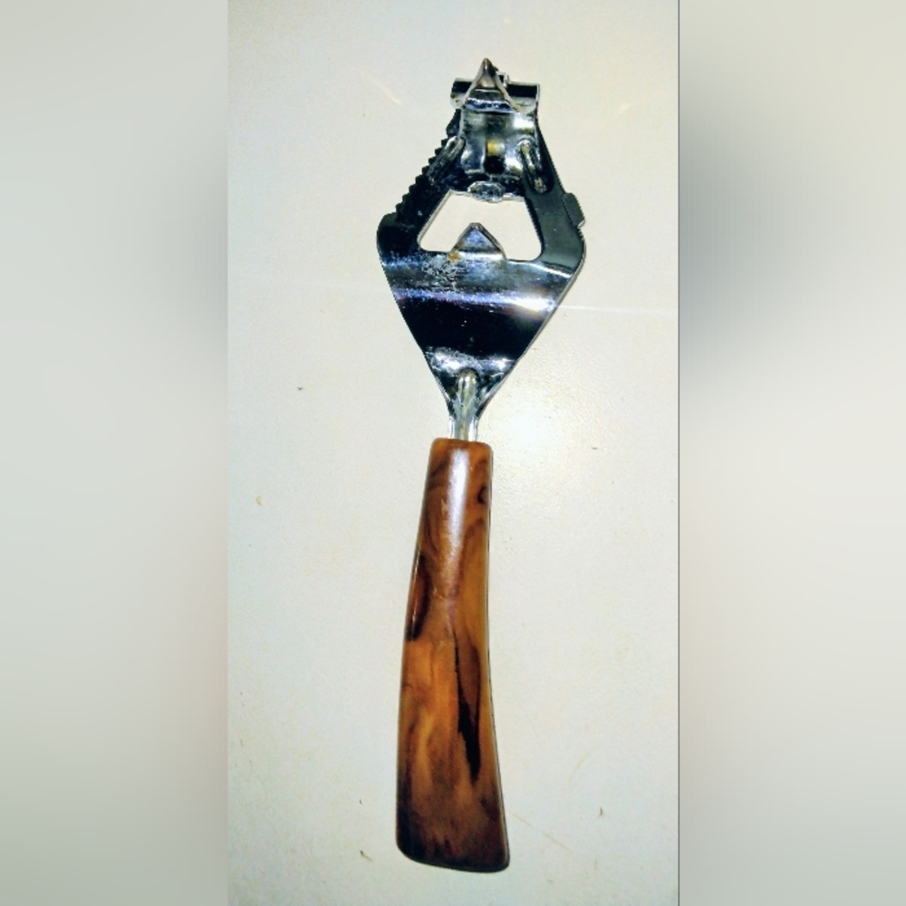 Vintage Bakelite Bottle Can Opener Kitchen Gadget w/ Polished Wooden Handle